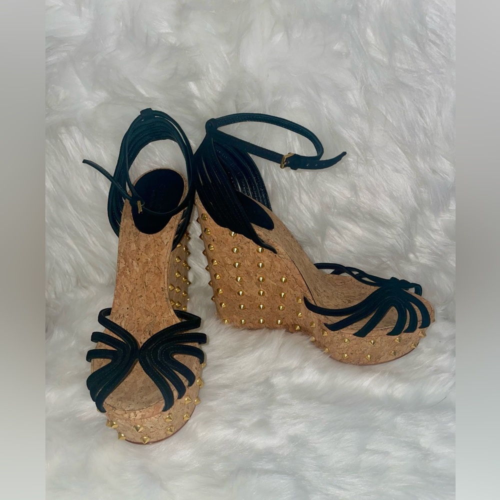 🔥🔥Authentic Black Leather GUCCI Wedged Studded Heels Shoes / 37.5 / US 7.5